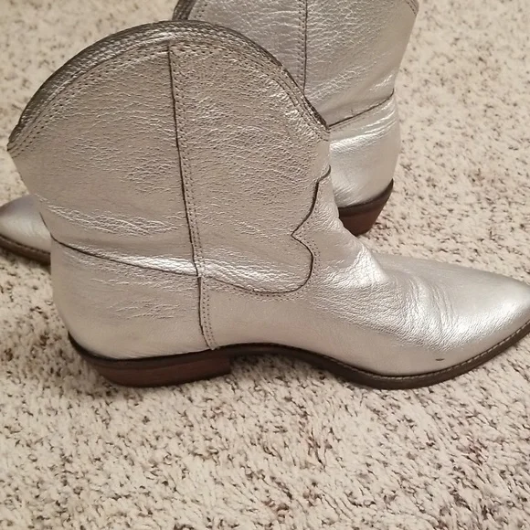 Nicole boots ,size 8 - Picture 3 of 6